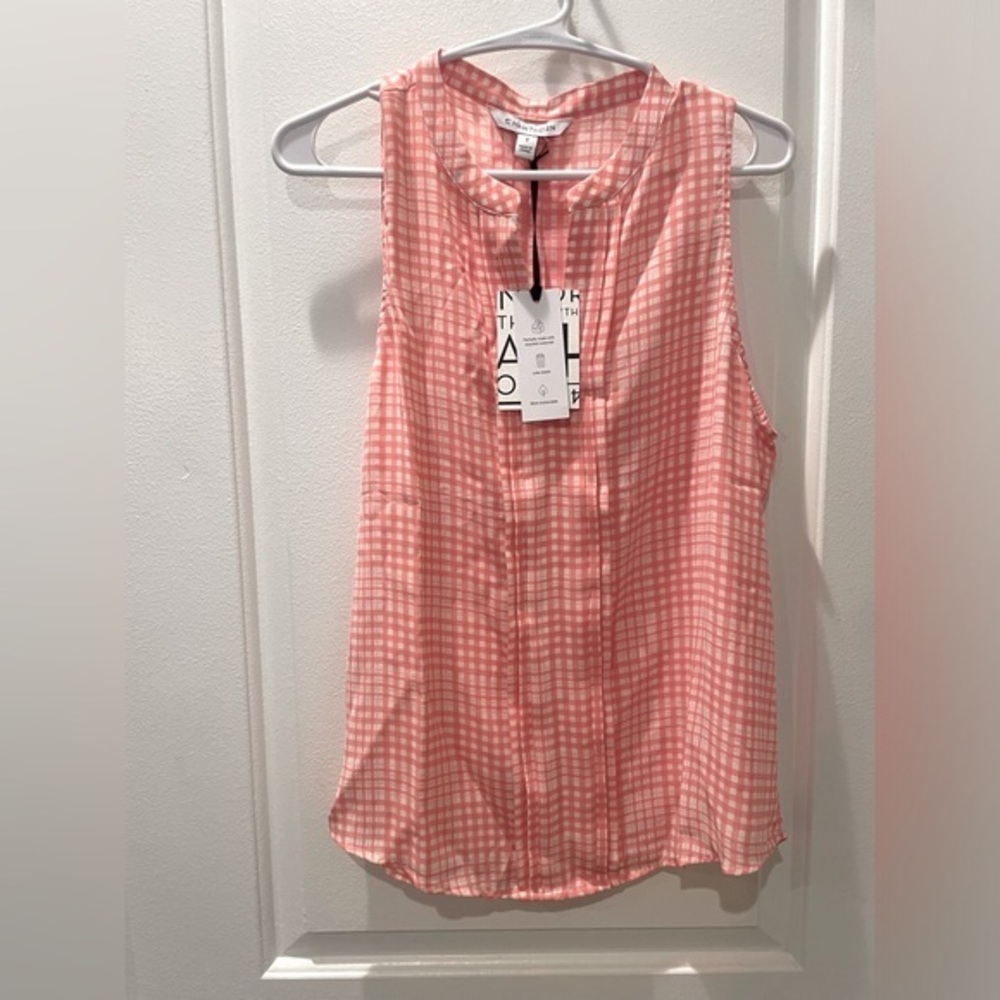 NEW…41 Hawthorn Breyson Sleeveless Blouse